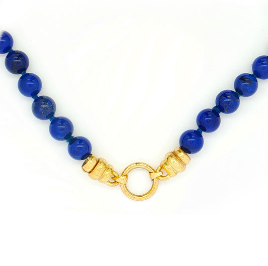 Elizabeth Locke 19K Gold Lapis Necklace with Hammered Martin Clasp